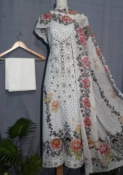 এলিগ্যান্ট প্রিন্টেড ৩-পিস মহিলা স্যুট